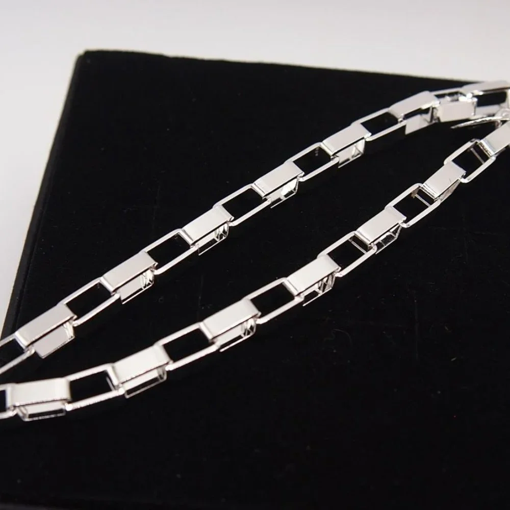 Stunning 8 Inch x 5mm. Box Style Bracelet Stamped as .925 Solid Sterling Silver